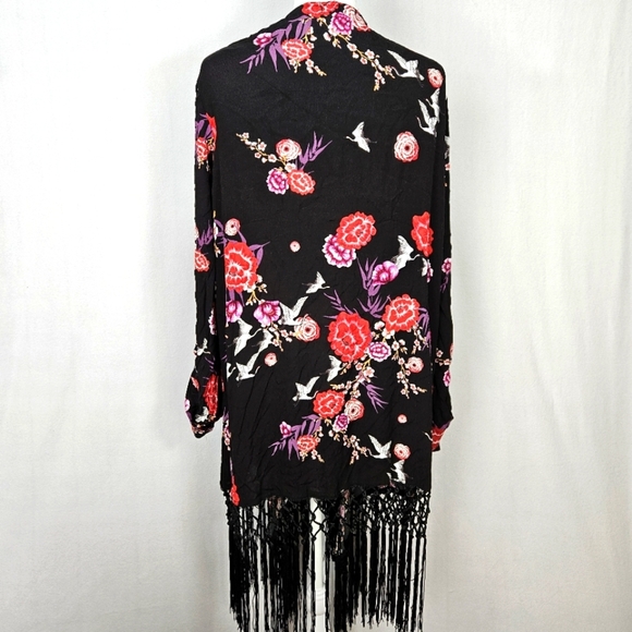 Torrid Floral & Crane Print Crepe Fringe Kimono 3X - Picture 8 of 13